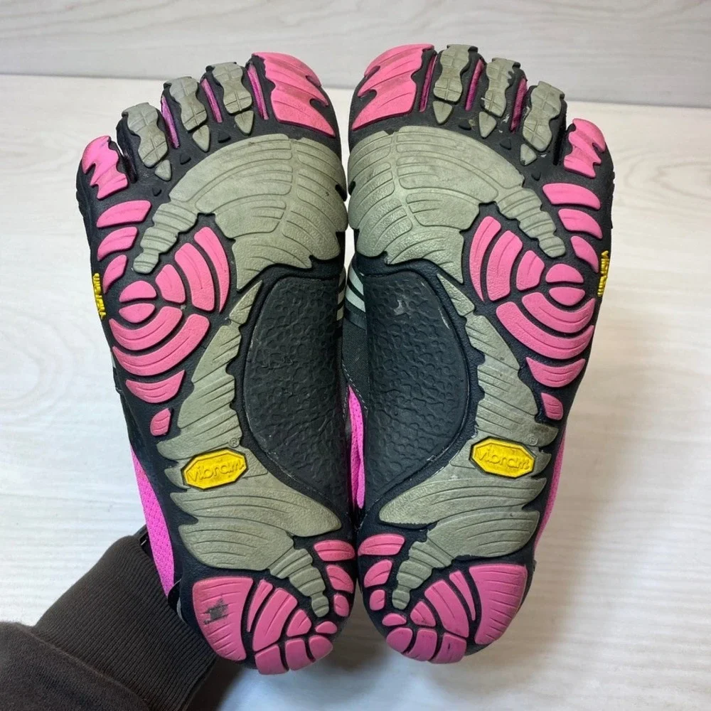 Vibram Womens 38 FiveFingers Bikila EVO Shoes Black Pink 14W3503 Barefoot
